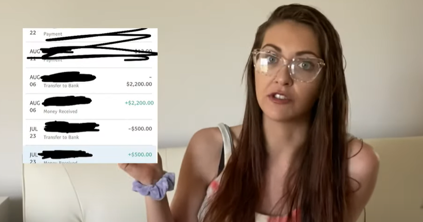 Bailey Hunter Texts Her Sugar Daddy To Get $2200